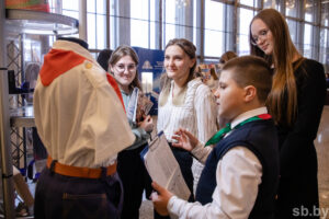 12i9fw1gcnb2heetu7ikdik0ghu9egra