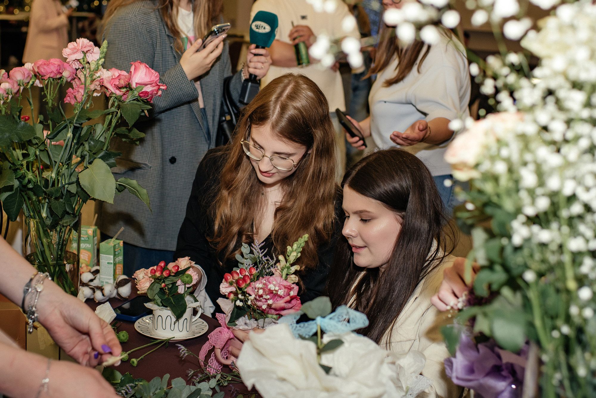 !cid__1977d1e787349a34feb5_