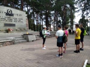 -5267451654385562958_121